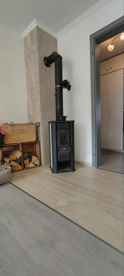 helle 3-Zimmer Erdgeschoss Wohnung mit Garage