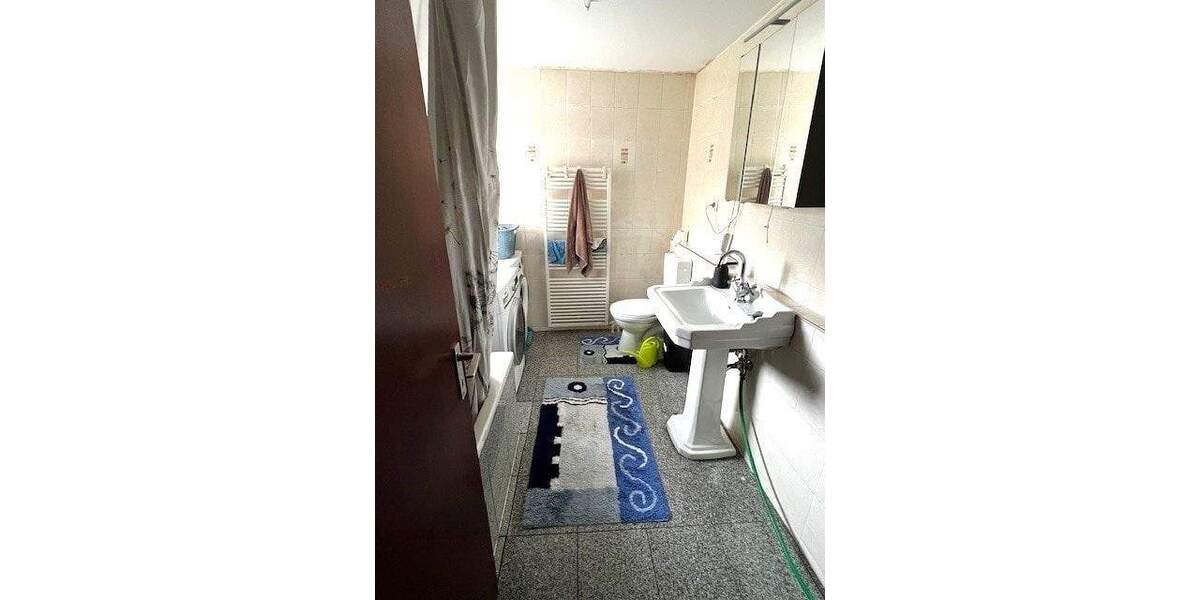 Etagenwohnung Pforzheim Nordstadt - 5 Zimmer, 137 m&sup2;, 325.000&euro; | Angebot:24859539