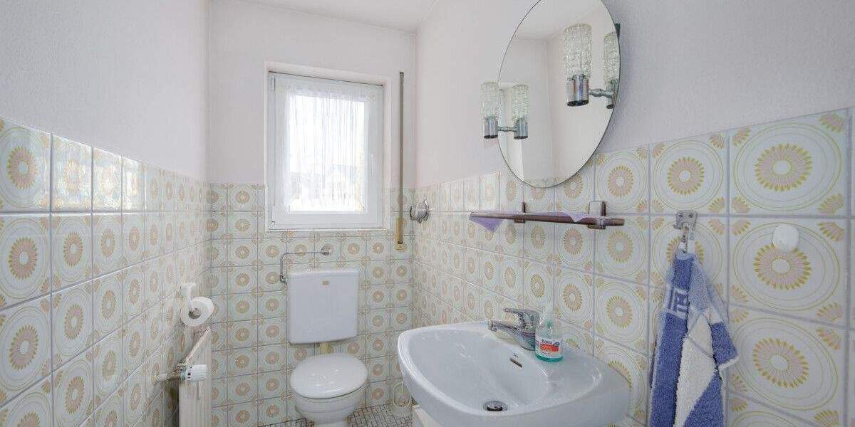 Mehrfamilienhaus, Wohnhaus Baden-Baden / Sandweier Sandweier - 8 Zimmer, 188 m&sup2;, 650.000&euro; | Angebot:25276152