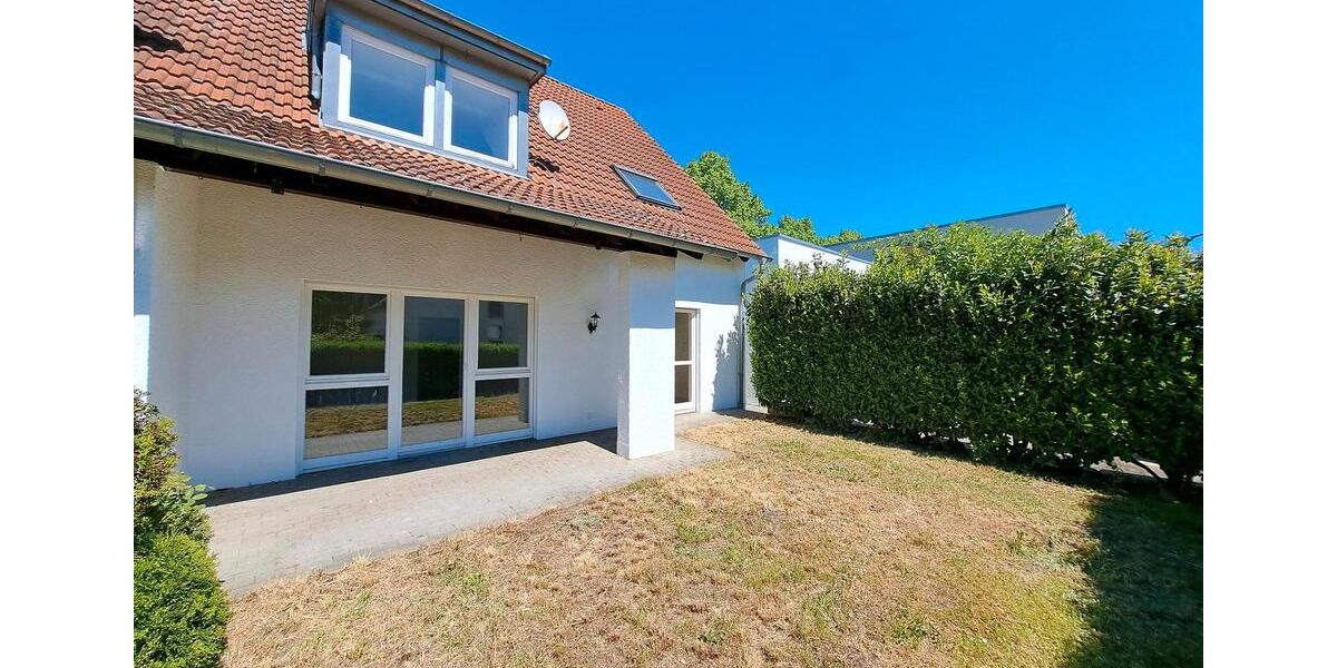 Bungalow Landau in der Pfalz - 8 Zimmer, 219 m&sup2;, 2.490&euro; | Angebot:26445773