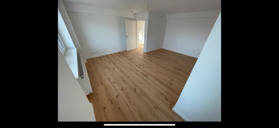 Etagenwohnung Karlsruhe Beiertheim-Bulach - 4 Zimmer, 120 m&sup2;, 1.900&euro; | Angebot:25639891