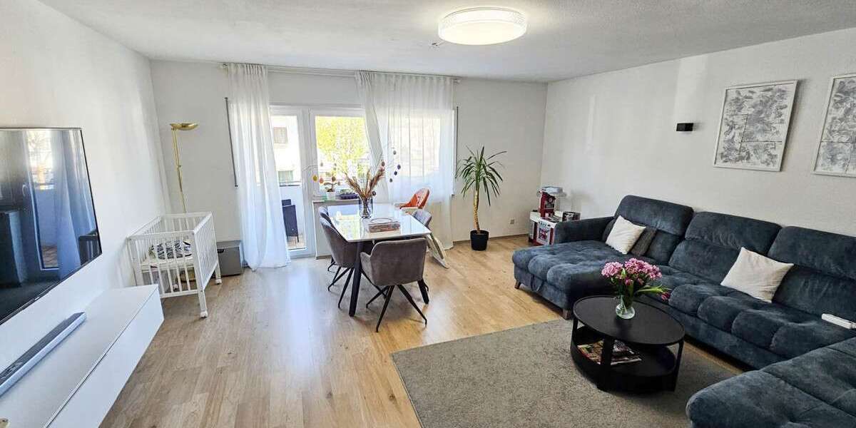 Etagenwohnung Karlsruhe / Neureut Neureut - 4 Zimmer, 87 m&sup2;, 325.000&euro; | Angebot:26196850