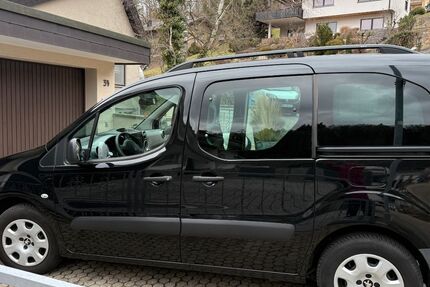 Peugeot Partner Tepee 124.500 km 7.600 &euro; Kämpfelbach 75236