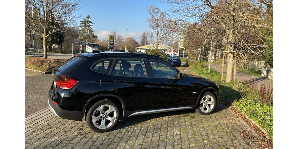 BMW X1 181.000 km 8.500 € Gernsbach 76593