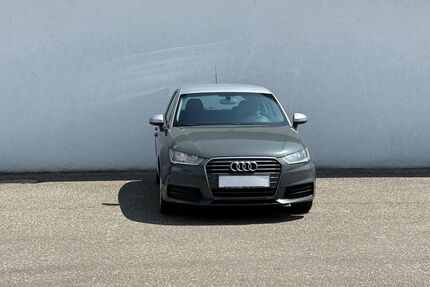 Audi A1 215.000 km 6.799 &euro; Kandel 76870