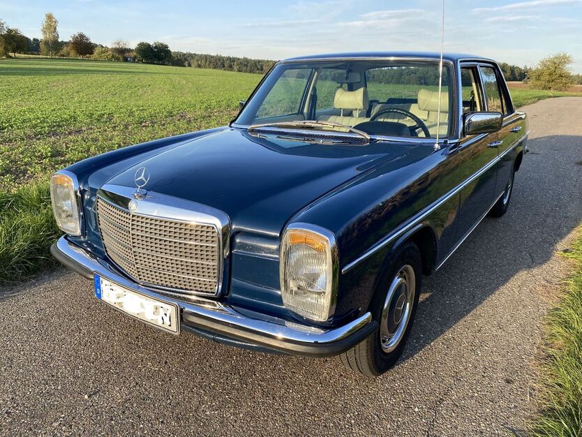 Mercedes-Benz 230 137.000 km 12.950 € Walzbachtal 75045