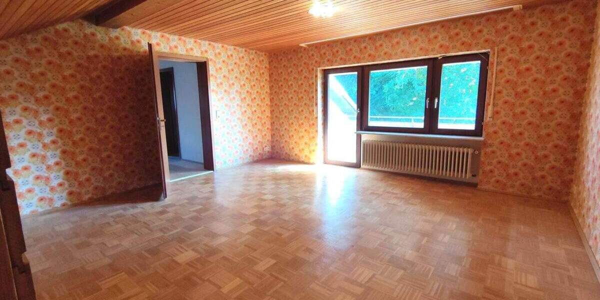 RESERVIERT ! EFH in absoluter Spitzenlage - direkt an Wiesen und Feldern 6 zimmer