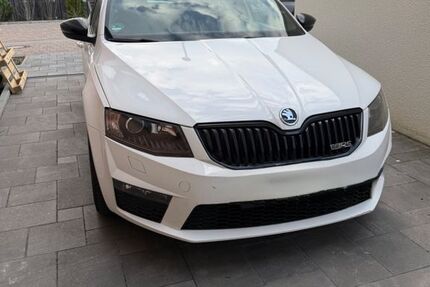 Skoda Octavia 213.000 km 11.600 &euro; Kuhardt 76773