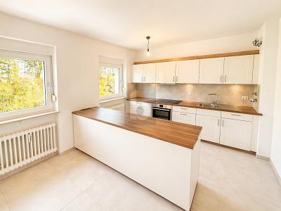 STILVOLL, RENOVIERT MIT HAUSPOOL - Etagenwohnung Bretten | Angebot:27095306