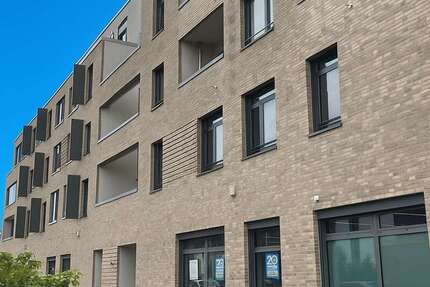 Büro in Ettlingen 2.995 € 214 m² zimmer