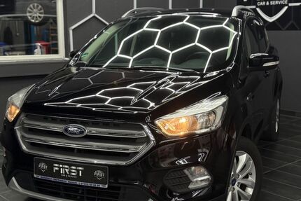 Ford Kuga 95.000 km 10.999 &euro; Bietigheim 76467
