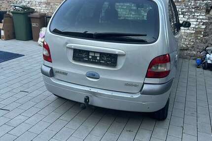 Renault Scenic 560.000 km 400 € Hatzenbühl 76770