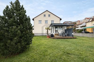 ELEGANZ TRIFFT KOMFORT IN MAULBRONN - Wohnung Maulbronn | Angebot:27095186