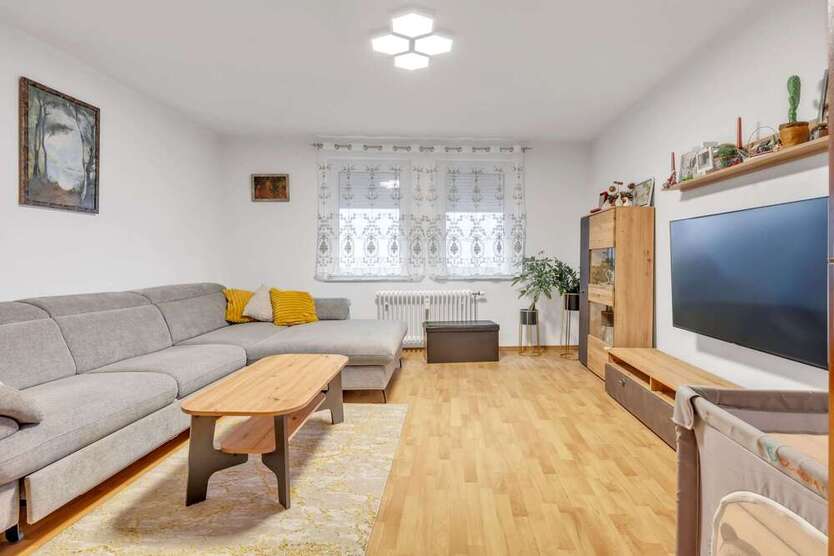 Wohnung zum Kaufen in Ettlingen 359.000 € 97.2 m²