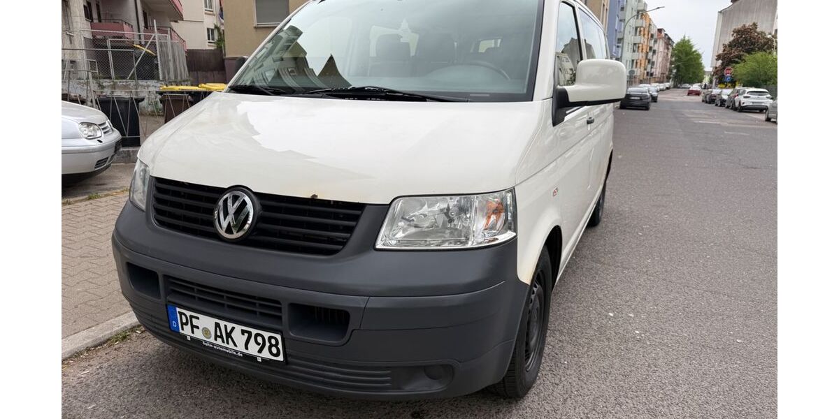 VW T5 Transporter 190.000 km 5.999 &euro; Pforzheim 75177
