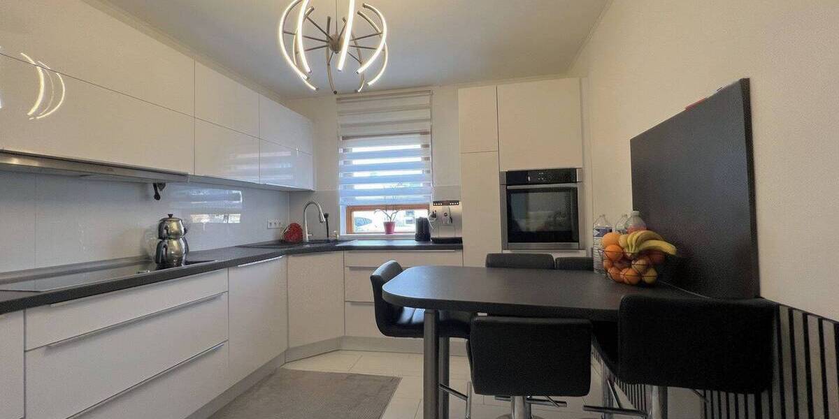 Einfamilienhaus Bruchsal Helmsheim - 7 Zimmer, 153 m&sup2;, 599.000&euro; | Angebot:25745787