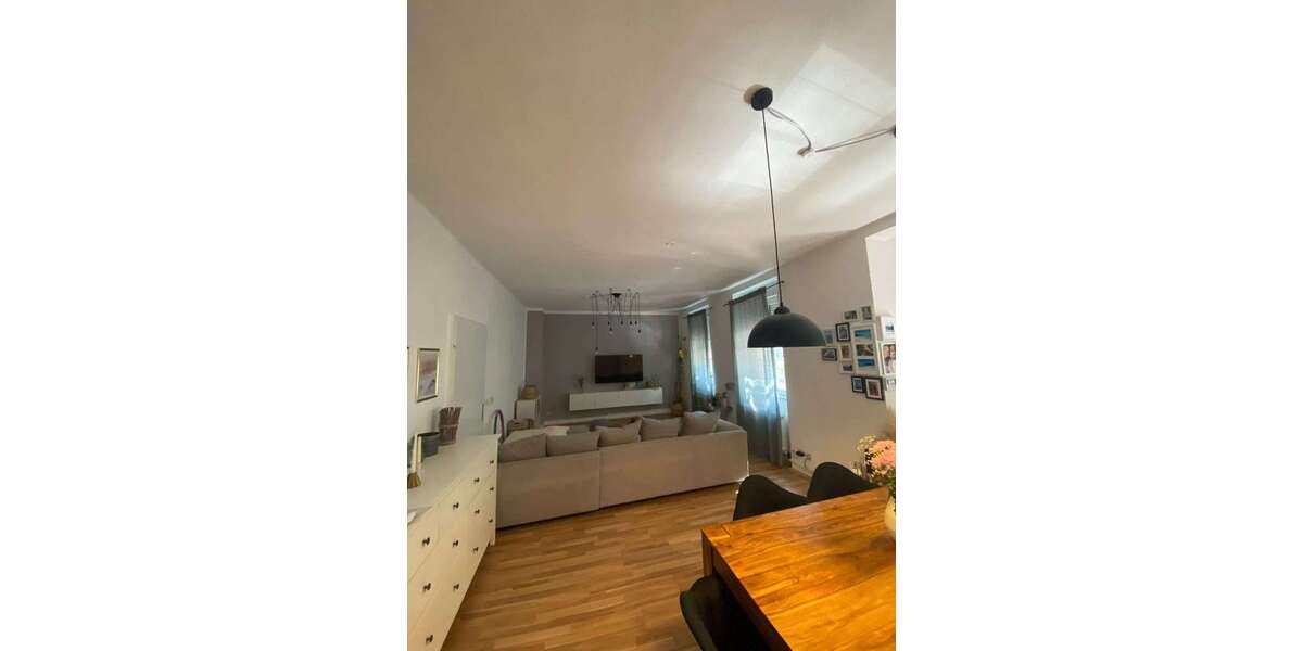 Etagenwohnung Pforzheim Nordstadt - 3 Zimmer, 93 m&sup2;, 900&euro; | Angebot:20111951