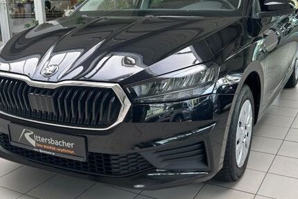 Skoda Fabia 52.249 km 14.990 &euro; Germersheim 76726