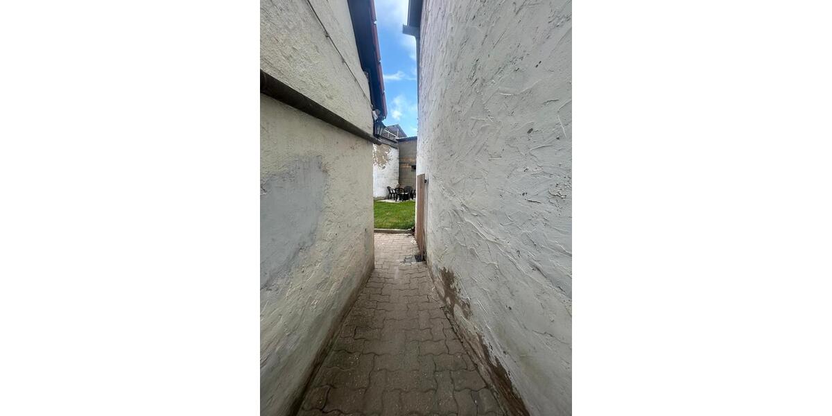 Einfamilienhaus Hördt - 3 Zimmer, 70 m&sup2;, 950&euro; | Angebot:25783472