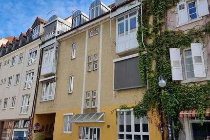 Haus zum Kaufen in Karlsruhe 1.195.000 € 420 m² 17 zimmer