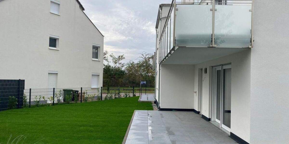 Etagenwohnung Linkenheim-Hochstetten Linkenheim - 3 Zimmer, 93 m&sup2;, 439.000&euro; | Angebot:25687568