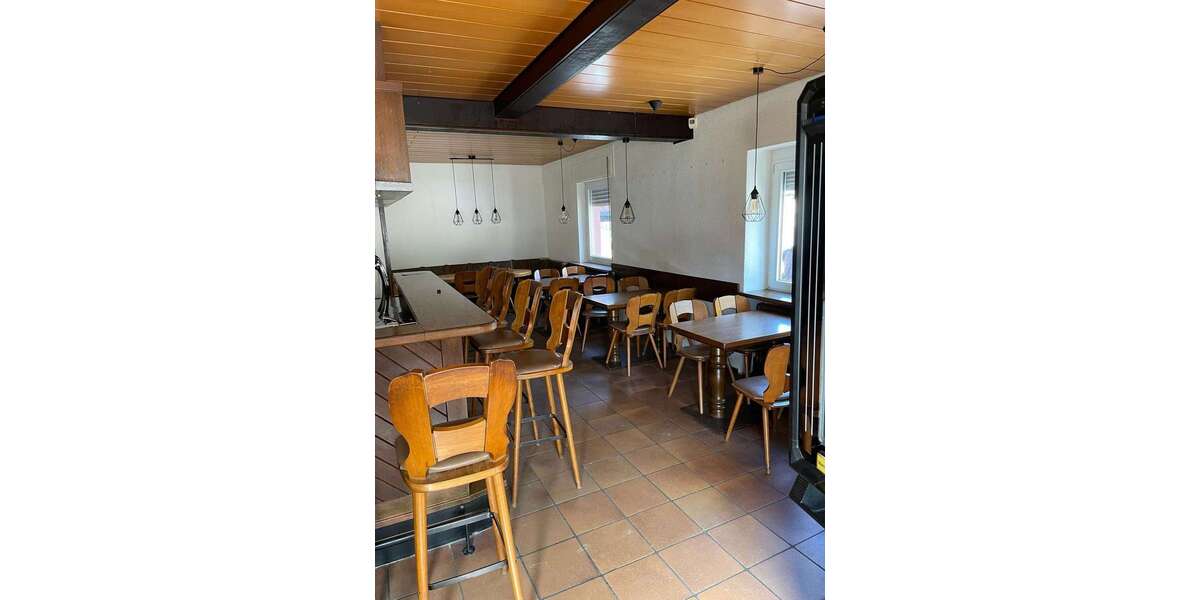 sehr gut besuchte und brauereifreie Kneipe in Grötzingen sucht neuen Pächter zimmer