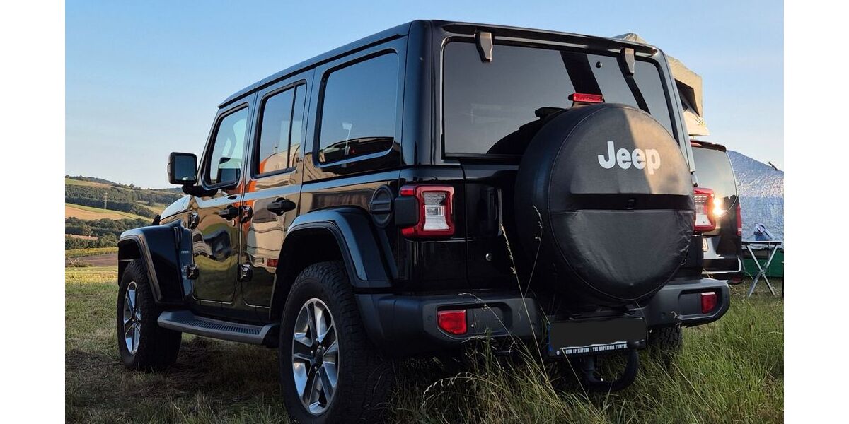 Jeep Wrangler 93.000 km 35.900 &euro; Karlsruhe 76185