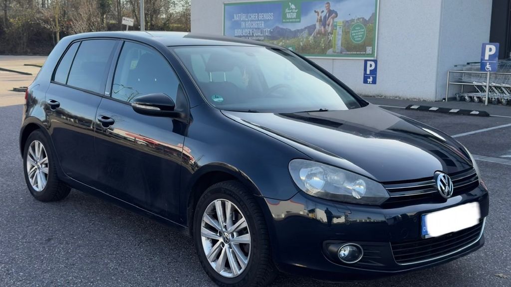 VW Golf 173.800 km 5.899 &euro; Karlsruhe 76185