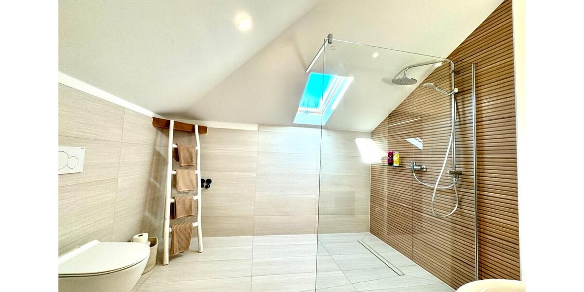 Charmante Vollmöbelierte 2,5 Zimmer Wohnung 2.5 zimmer