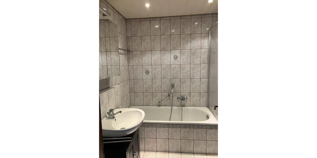 Dachgeschoßwohnung Waldbronn - 1 Zimmer, 55 m&sup2;, 920&euro; | Angebot:25451997