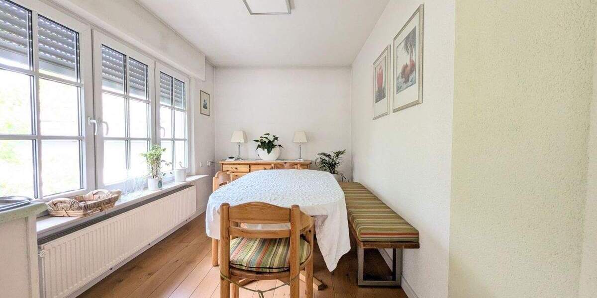 Einfamilienhaus Niefern-Öschelbronn Niefern - 7 Zimmer, 190 m&sup2;, 590.000&euro; | Angebot:25738400