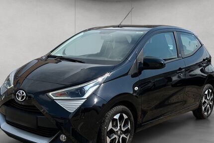 Toyota Aygo (X) 55.000 km 9.990 € Pforzheim 75179