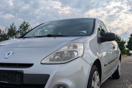 Renault Clio 155.000 km 2.600 &euro; Marxzell 76359