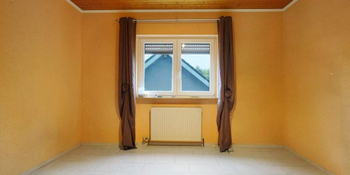 Etagenwohnung Bretten Gölshausen - 4 Zimmer, 110 m&sup2;, 380.000&euro; | Angebot:25706287