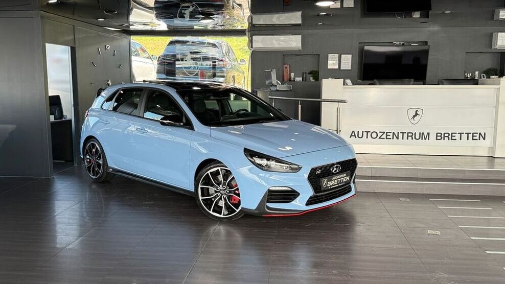 i30