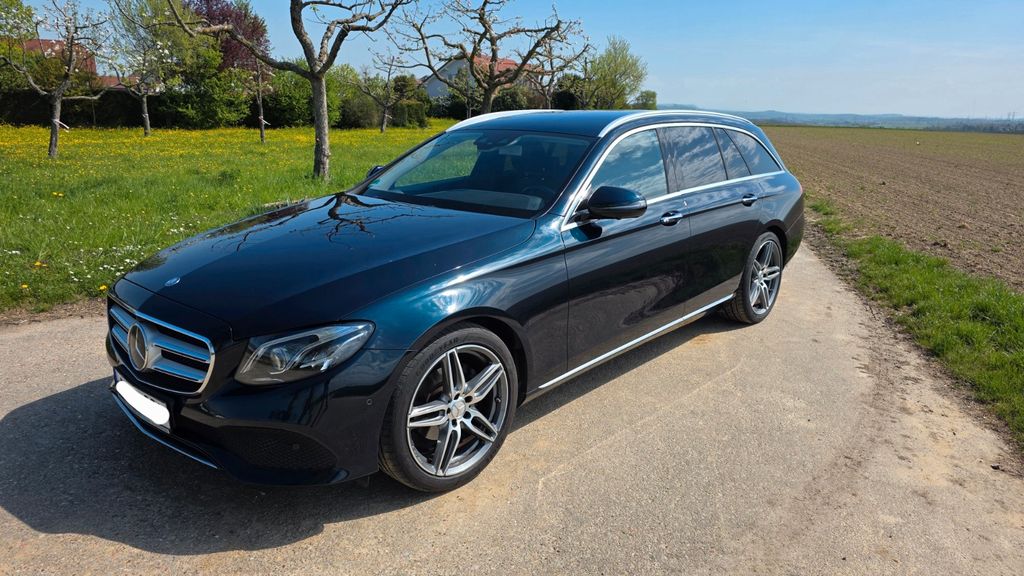 Mercedes-Benz E 220 124.500 km 22.600 &euro; Neulingen 75245