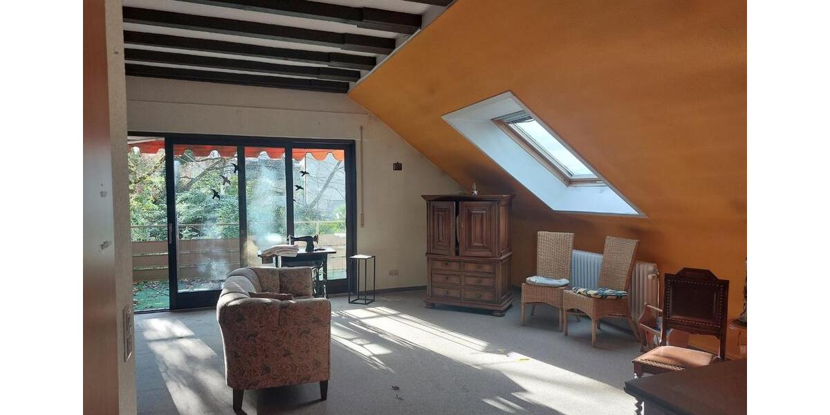 Einfamilienhaus Loffenau - 12 Zimmer, 187 m&sup2;, 333.000&euro; | Angebot:25962787