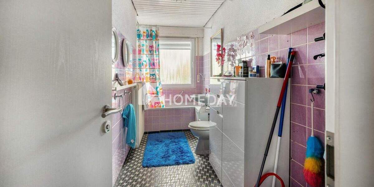 Stilvolles Domizil in Pforzheim: 200 m² Wohnfläche mit hellem Wohnzimmer in Bestlage 7 zimmer