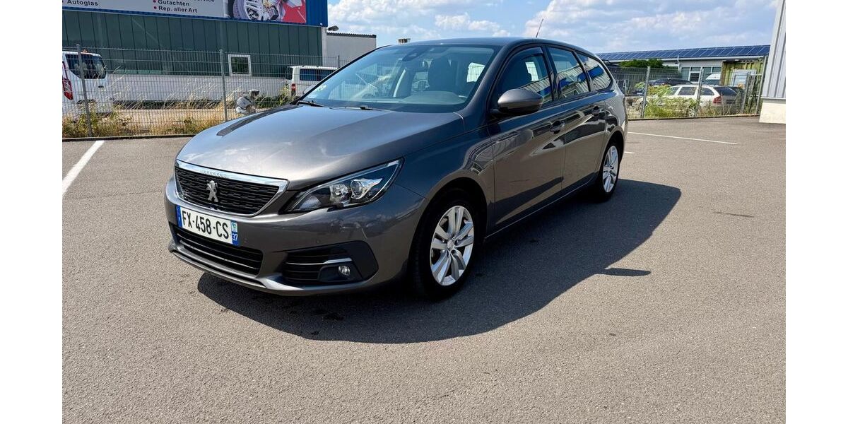 Peugeot 308 140.650 km 8.800 &euro; Germersheim 76726
