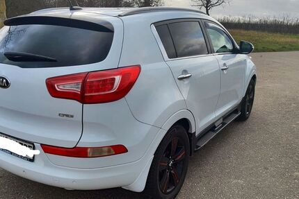 Kia Sportage 214.000 km 8.000 &euro; Hochstadt 76879