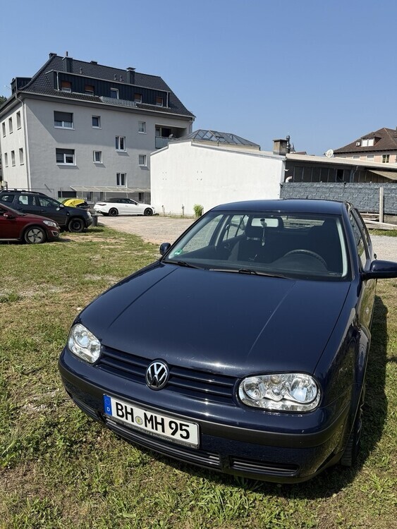 VW Golf IV 152.000 km 3.000 € Gernsbach 76593