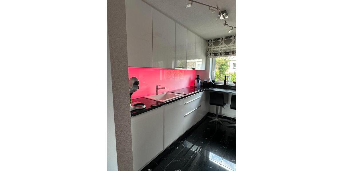 Etagenwohnung Pforzheim Nordstadt - 3 Zimmer, 85 m&sup2;, 299.000&euro; | Angebot:27072492