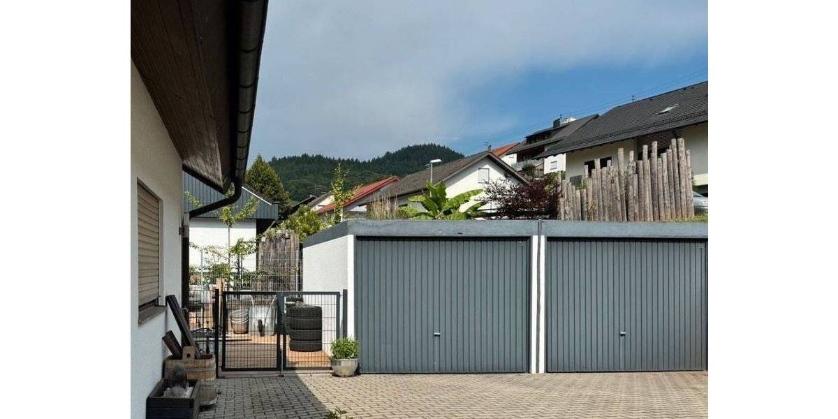 Einfamilienhaus Gernsbach Lautenbach - 8 Zimmer, 780.000&euro; | Angebot:25678516