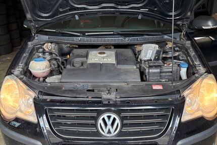 VW Polo 185.000 km 1.799 € Kämpfelbach 75236