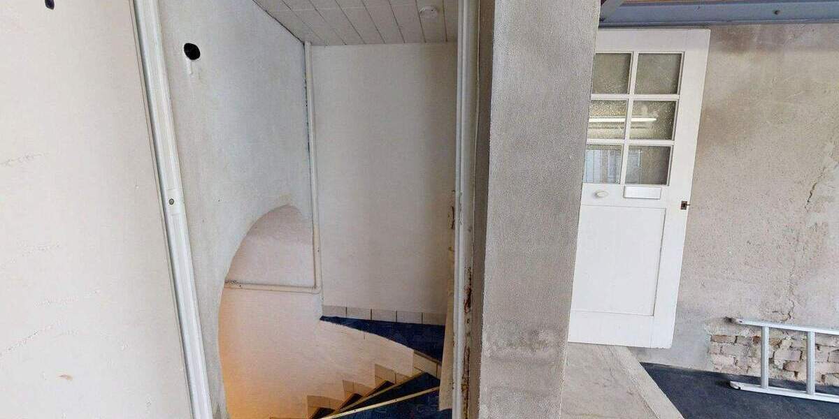 Mehrfamilienhaus, Wohnhaus Germersheim - 6 Zimmer, 125 m&sup2;, 220.000&euro; | Angebot:25744479