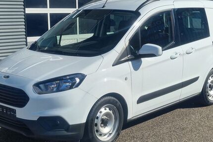 Ford Transit Courier 28.000 km 14.400 € Landau 76829