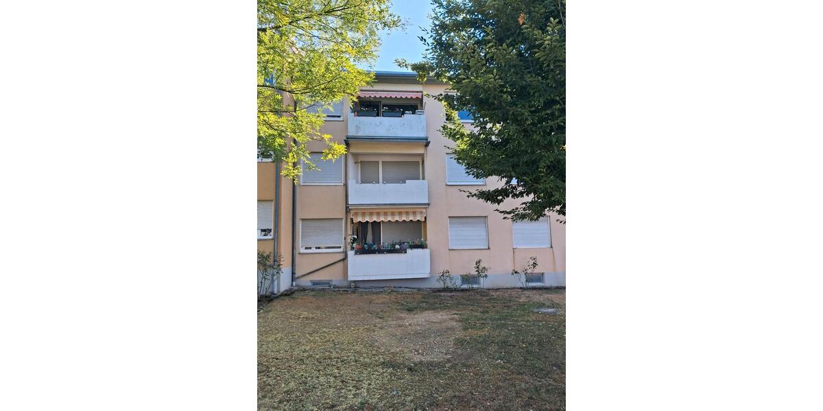 Etagenwohnung Bretten - 4 Zimmer, 88 m&sup2;, 225.000&euro; | Angebot:27158431