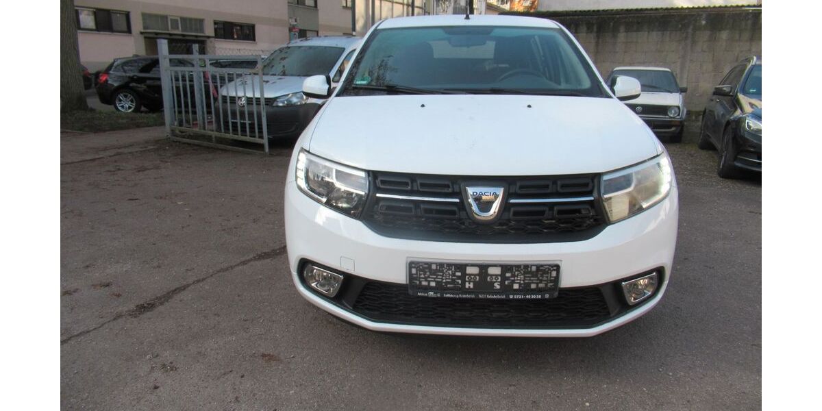 Dacia Sandero 88.000 km 5.300 &euro; Karlsruhe 76131