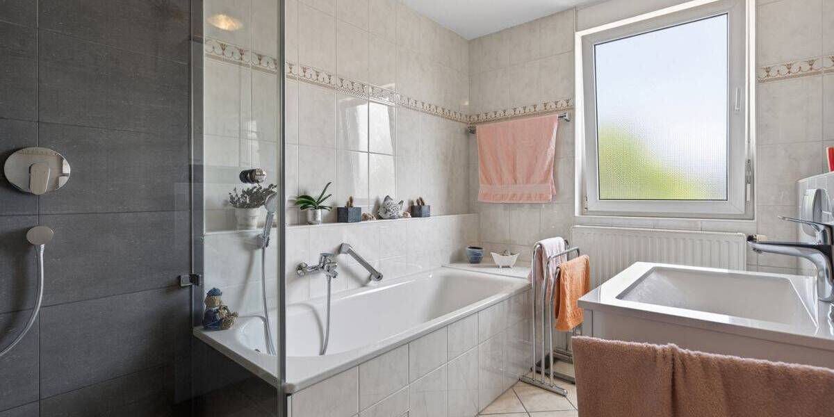 Reihenmittelhaus Durmersheim - 3 Zimmer, 97 m&sup2;, 415.000&euro; | Angebot:26874944