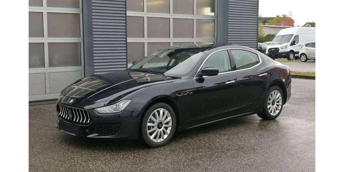 Maserati Ghibli 39.000 km 39.899 &euro; Landau 76829